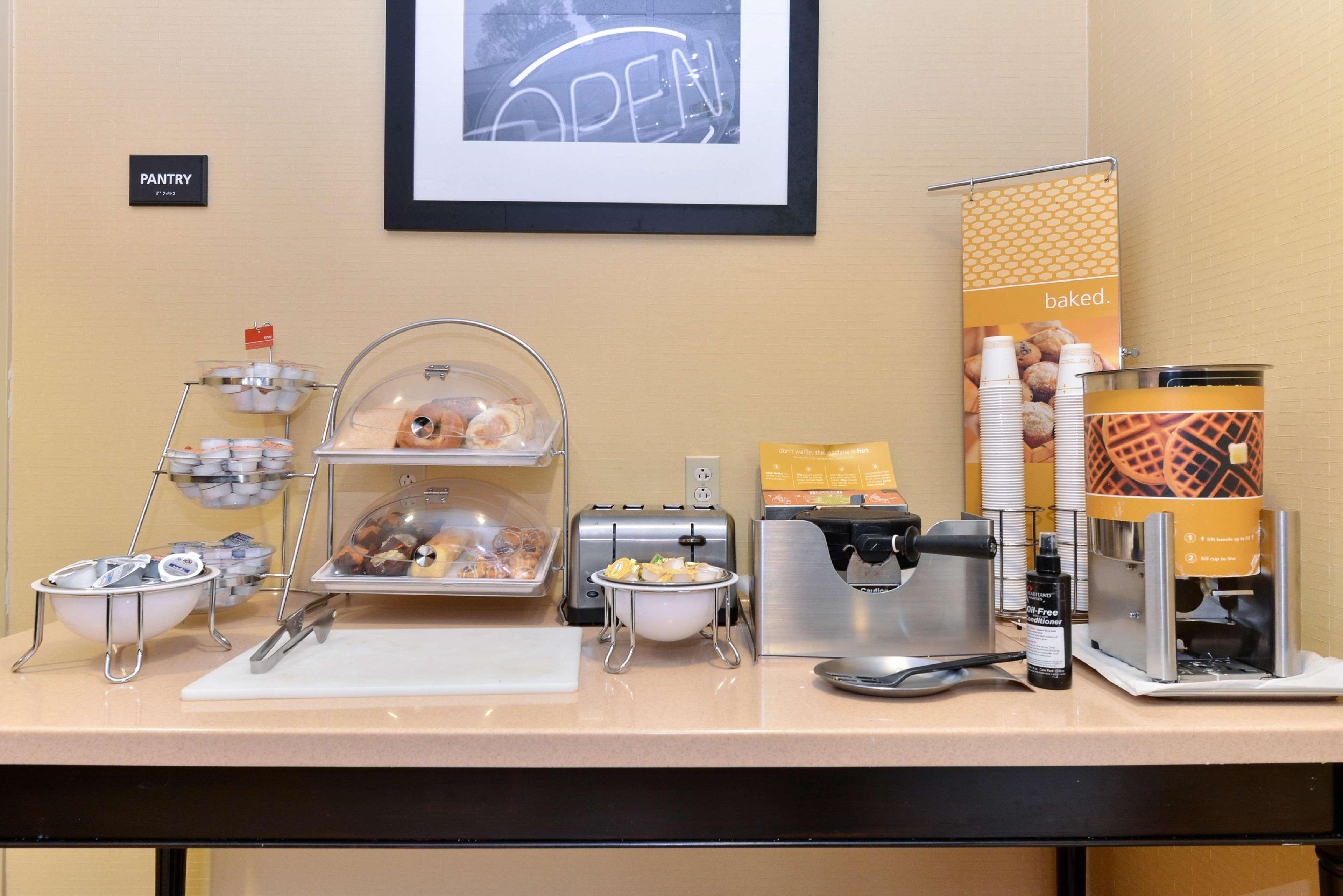 Comfort Inn Laurel - Fort Meade Екстер'єр фото